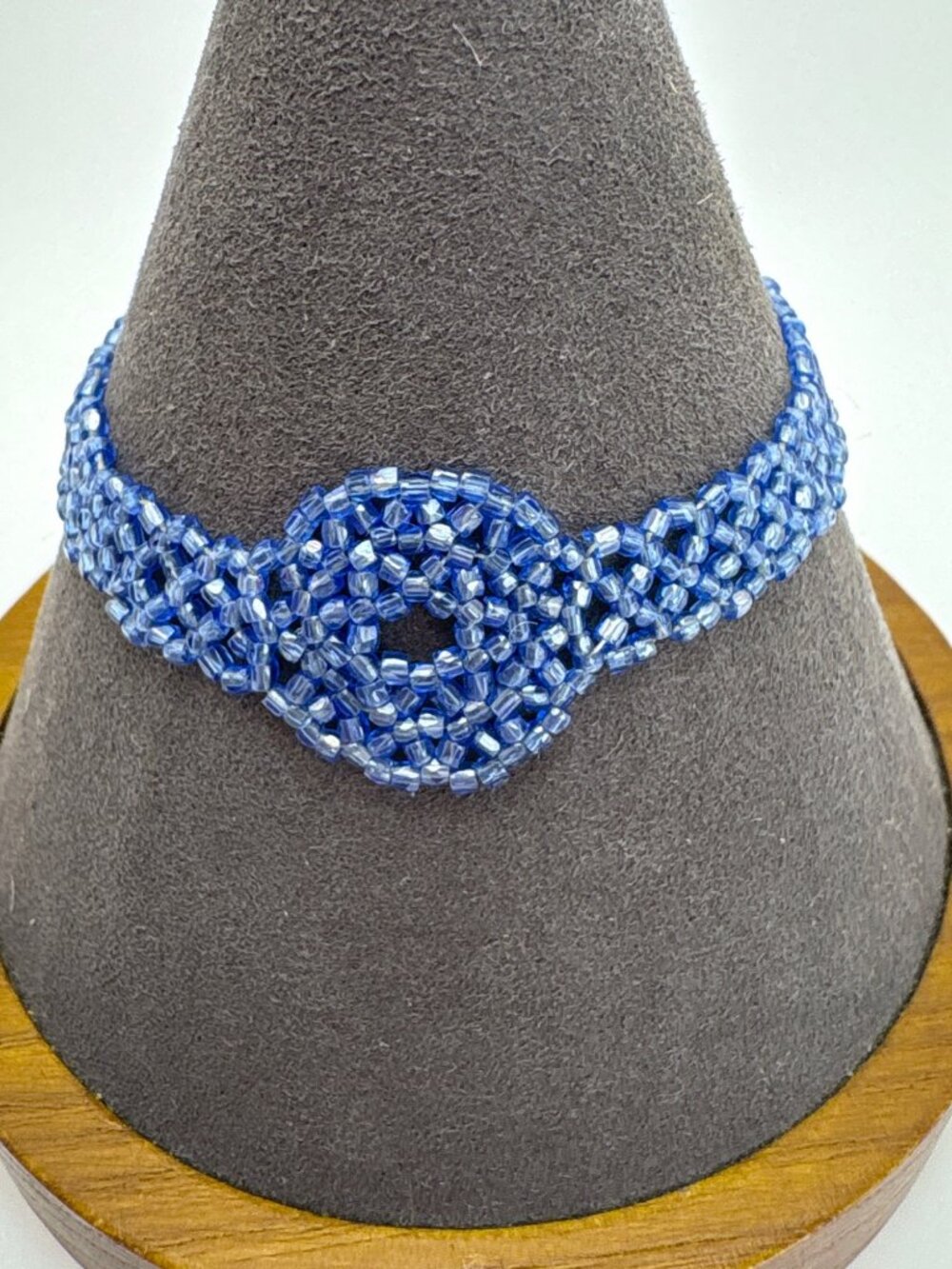 Blue Crystal Woven Beaded Bracelet Snap Closure Size 6.5" Length